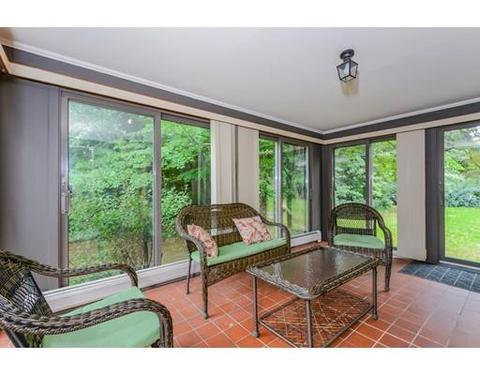 4 Dick Dr, Worcester, MA 01609 photo 5