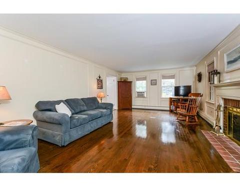 4 Dick Dr, Worcester, MA 01609 photo 4