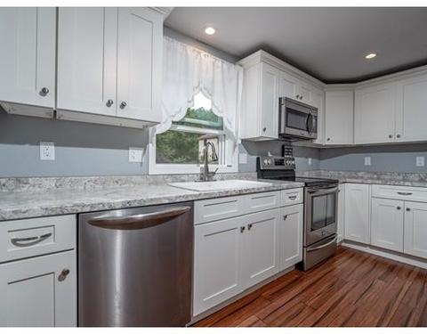 35 3rd St #A, Webster, MA 01570 photo 12