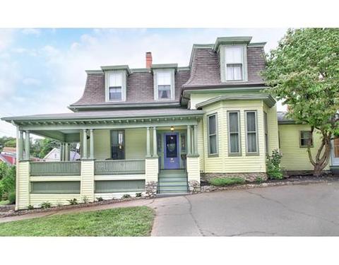 105 High St, Dedham, MA 02026 photo 1