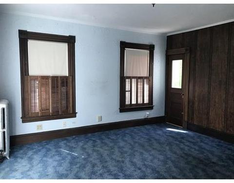 69 Bell St, Chicopee, MA 01013 photo 12