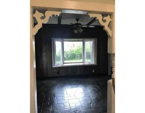 69 Bell St, Chicopee, MA 01013 photo 5