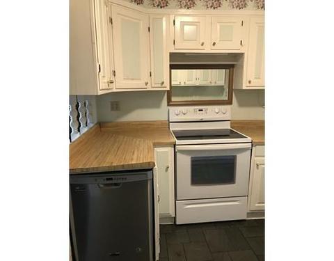 69 Bell St, Chicopee, MA 01013 photo 8