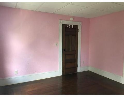 69 Bell St, Chicopee, MA 01013 photo 16