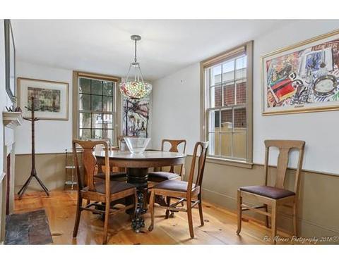 90 Middle St #R, Gloucester, MA 01930 photo 9