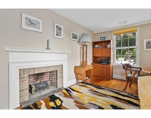 90 Middle St #R, Gloucester, MA 01930 photo 14