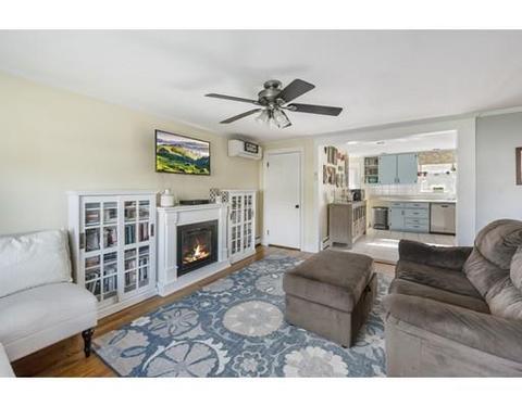 7 Edgewood Rd, Beverly, MA 01915 photo 6