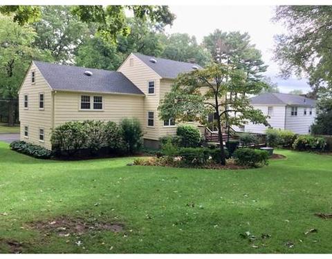 121 Dawson Dr, Needham, MA 02492 photo 22