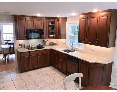 121 Dawson Dr, Needham, MA 02492 photo 11
