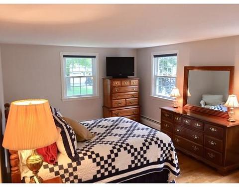 121 Dawson Dr, Needham, MA 02492 photo 14