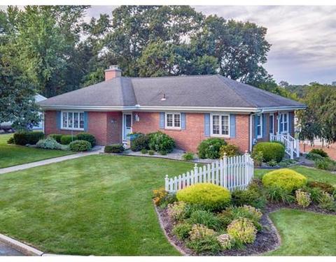 166 Nagle St, Springfield, MA 01151 photo 1