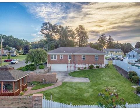 166 Nagle St, Springfield, MA 01151 photo 3