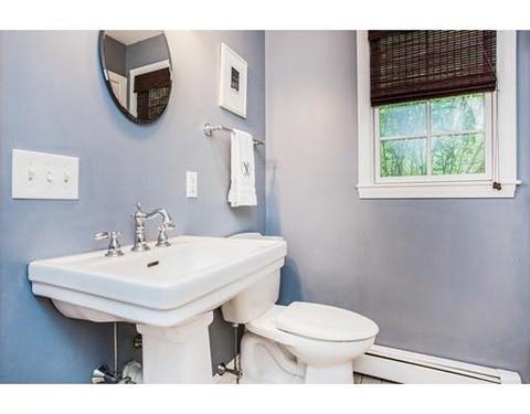 9 Wildflower Dr, Sutton, MA 01590 photo 16