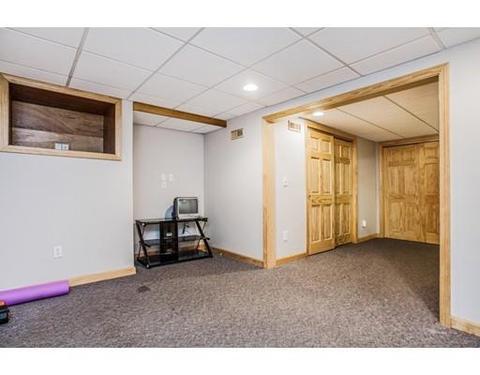 9 Wildflower Dr, Sutton, MA 01590 photo 26