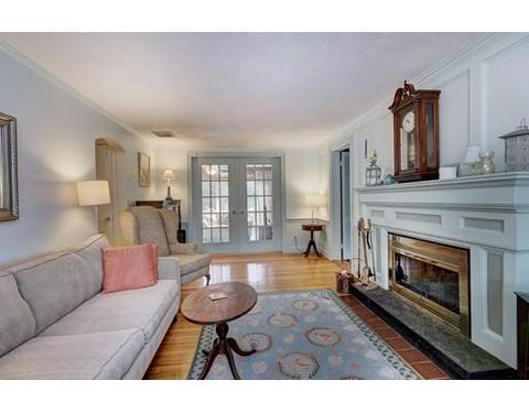 65 Douglas Rd, Needham, MA 02492 photo 10