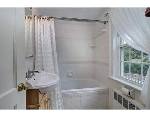 65 Douglas Rd, Needham, MA 02492 photo 21