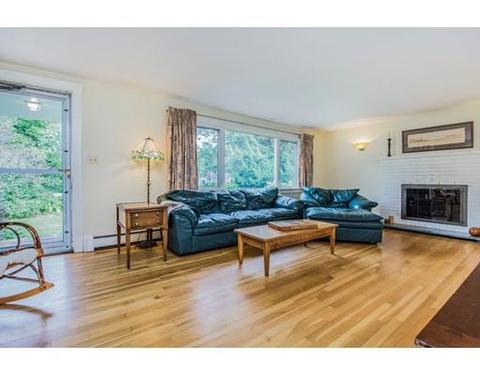 497 Forest St, Dunstable, MA 01827 photo 10