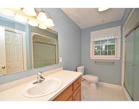 42 Miscoe Rd, Mendon, MA 01756 photo 13
