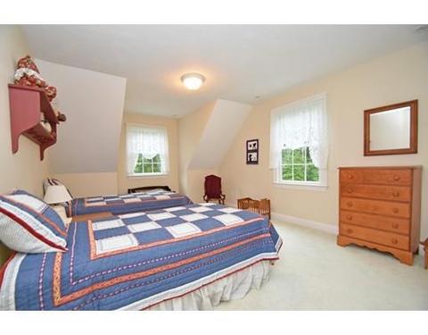 42 Miscoe Rd, Mendon, MA 01756 photo 14