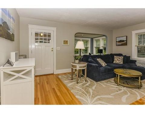 83 Dale St, Dedham, MA 02026 photo 4
