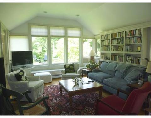 9 Pleasant St, Conway, MA 01341 photo 9