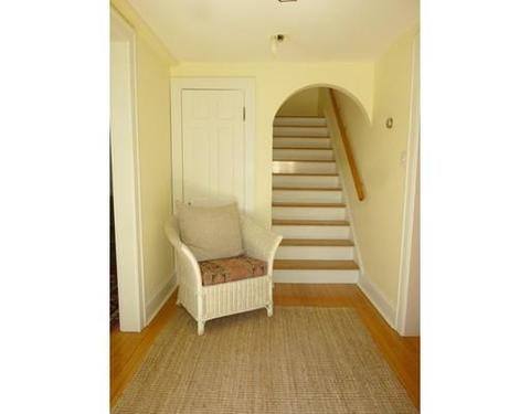9 Pleasant St, Conway, MA 01341 photo 3