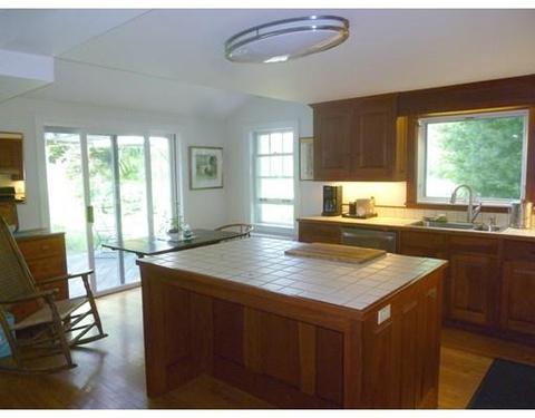 9 Pleasant St, Conway, MA 01341 photo 7