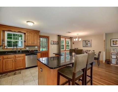 27 Main St, Walpole, MA 02081 photo 8