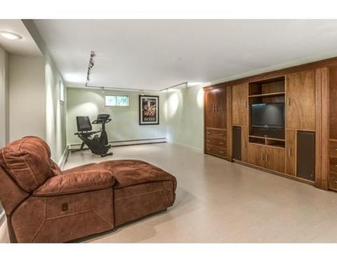 51 Enos Cir, Reading, MA 01867 photo 20