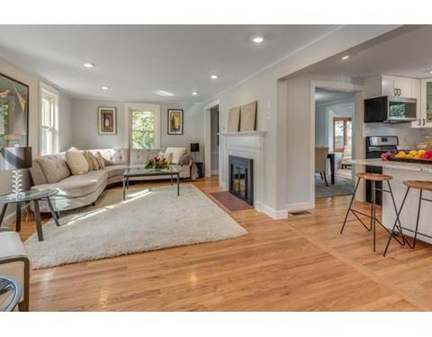 53 Carey Rd, Needham, MA 02494 photo 4