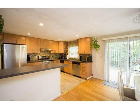 2 Oak Ridge Dr #6, Maynard, MA 01754 photo 2