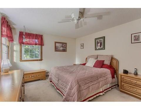 7 Larson Ln, Stoneham, MA 02180 photo 13