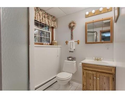 7 Larson Ln, Stoneham, MA 02180 photo 17