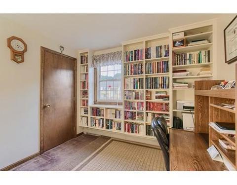 7 Larson Ln, Stoneham, MA 02180 photo 10