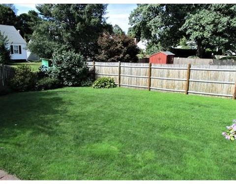 30 Acushnet Ave, Worcester, MA 01606 photo 16
