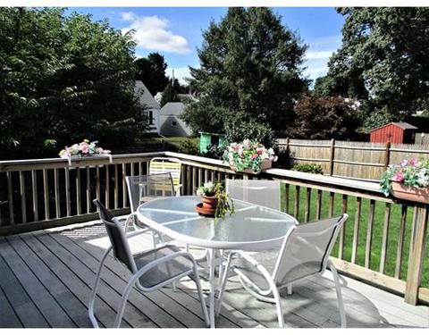 30 Acushnet Ave, Worcester, MA 01606 photo 15