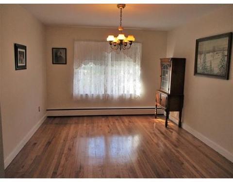 30 Acushnet Ave, Worcester, MA 01606 photo 8
