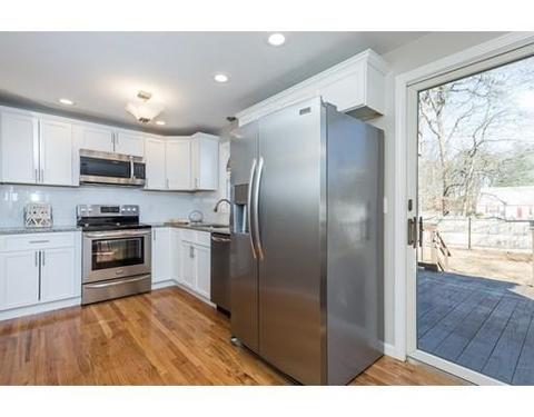 199 Lamont St, Springfield, MA 01119 photo 2
