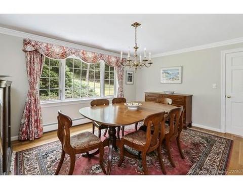 16 Juniper St, Beverly, MA 01915 photo 8