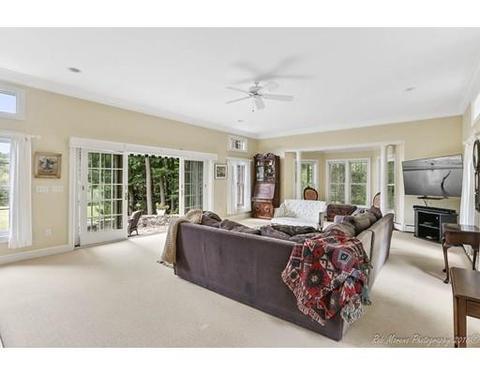 16 Juniper St, Beverly, MA 01915 photo 11