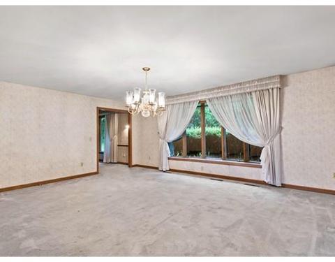 162 Mitris Blvd, Woonsocket, RI 02895 photo 9