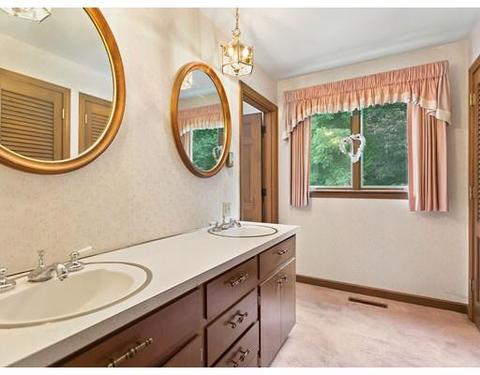 162 Mitris Blvd, Woonsocket, RI 02895 photo 14