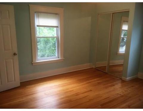 62 Eureka St, Worcester, MA 01603 photo 6