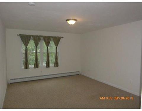 7 Seneca St, Worcester, MA 01603 photo 10