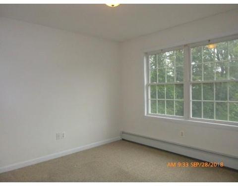 7 Seneca St, Worcester, MA 01603 photo 11