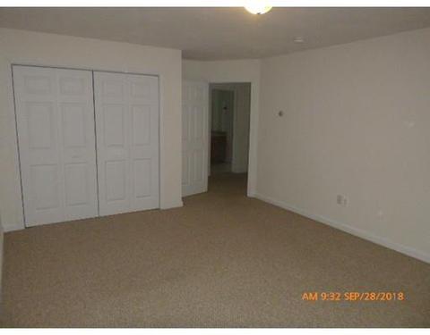 7 Seneca St, Worcester, MA 01603 photo 12