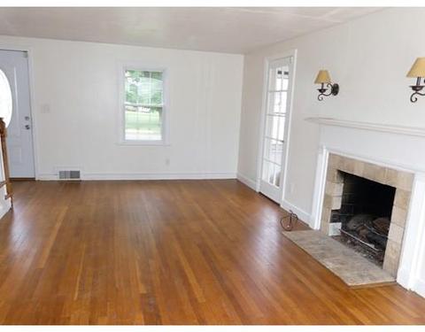90 Audubon St, Springfield, MA 01108 photo 4