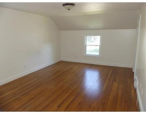 90 Audubon St, Springfield, MA 01108 photo 9