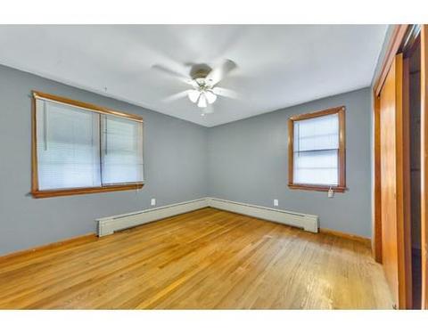 37 Appleton St, Springfield, MA 01108 photo 12