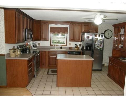 5 Chestnut St, Webster, MA 01570 photo 10